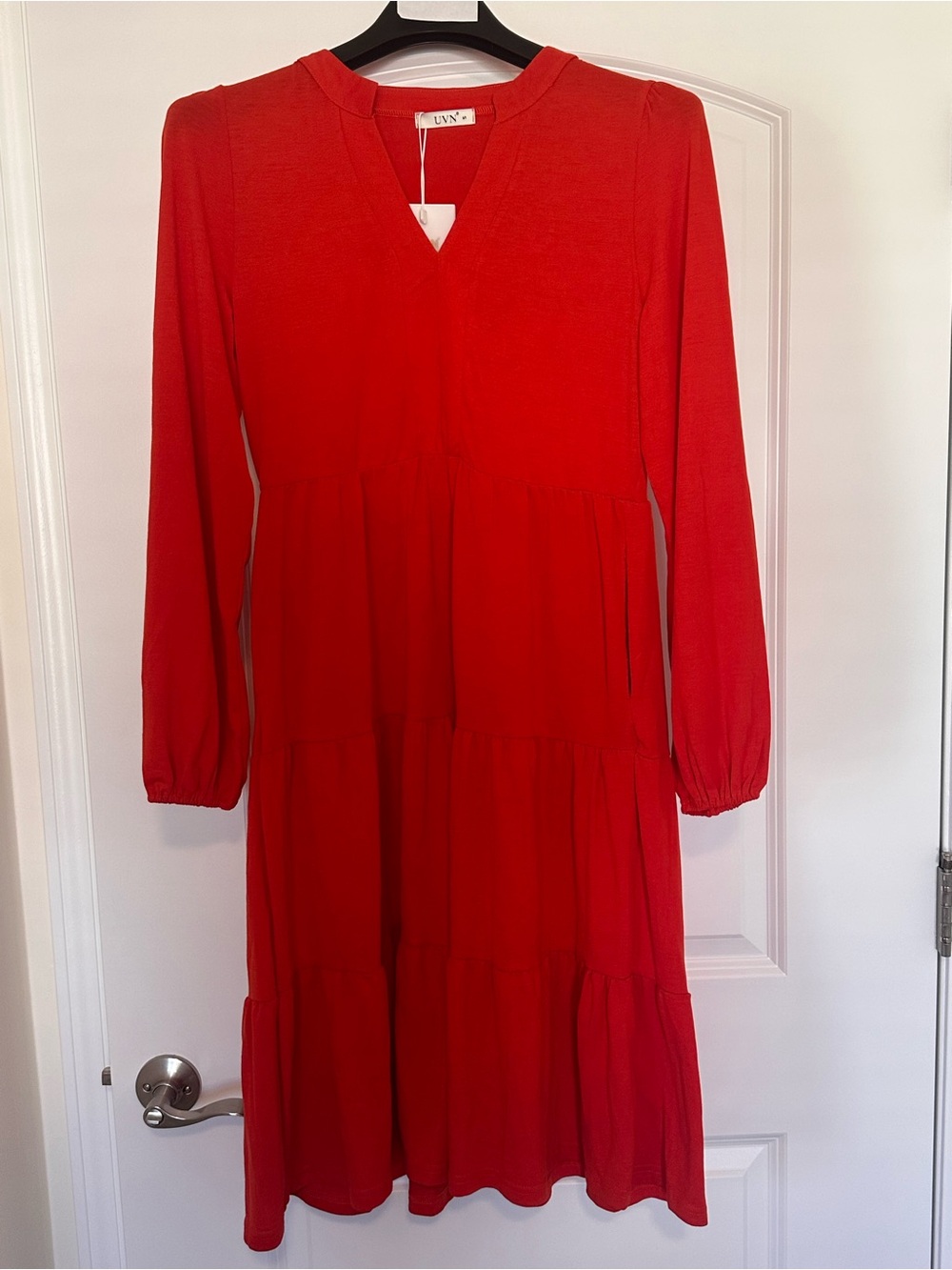 UVN Fall Red Long-Sleeve Tiered V-Notch Dress